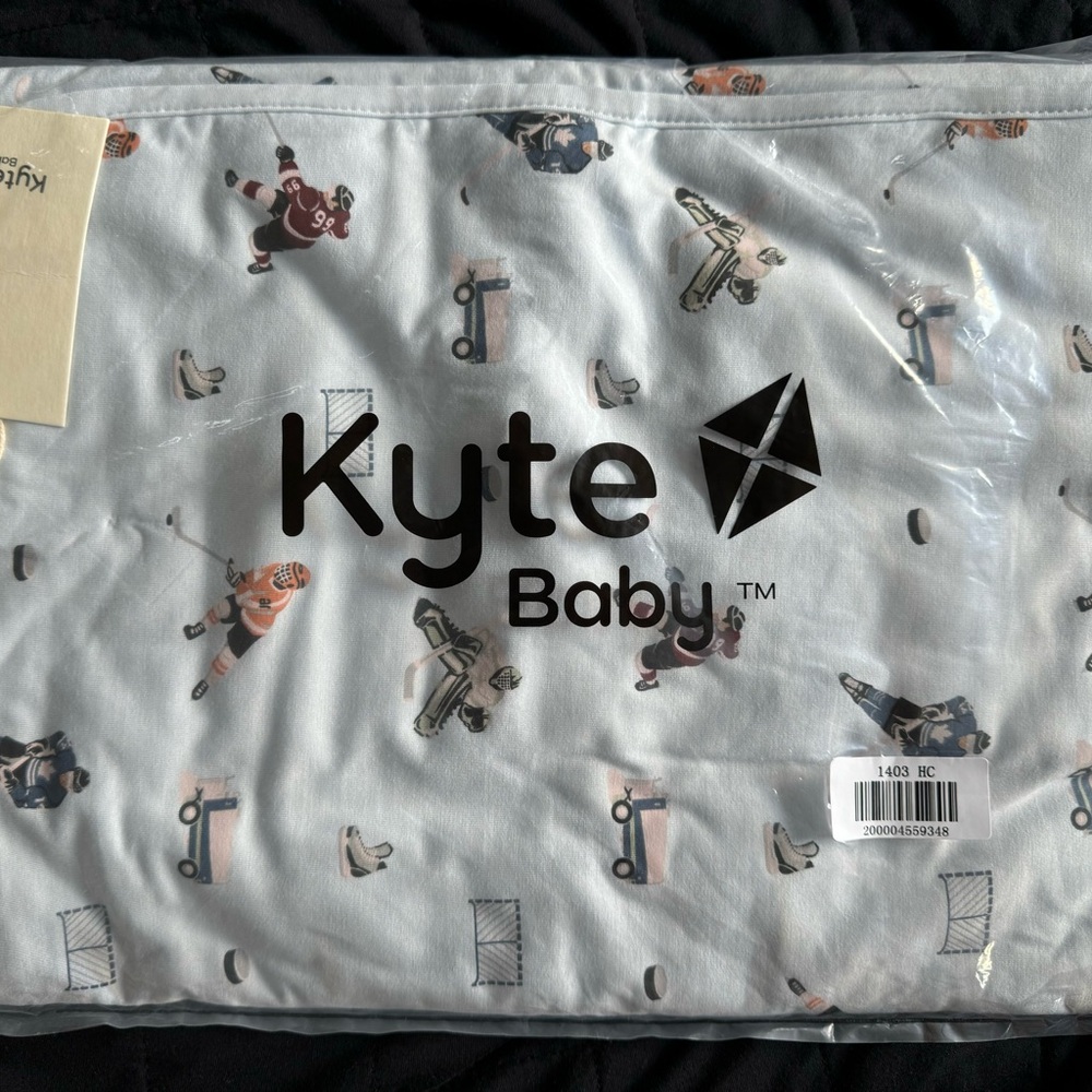 New in bag Kyte Baby Hockey blanket